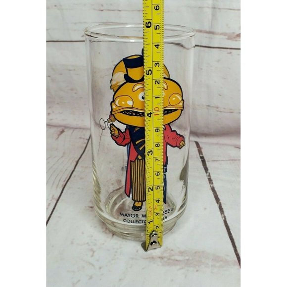 Vintage McDonald’s Collector Series Mayor Mc Cheese Tumbler Glass 1977 EUC - Picture 9 of 10